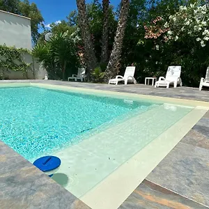 le-mas-du-bijou-bleu.fr-provencehotel.com/